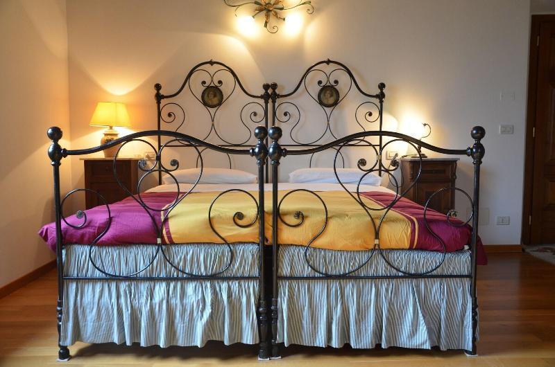 Il Fondaccio Hotel Lizzano in Belvedere Kültér fotó