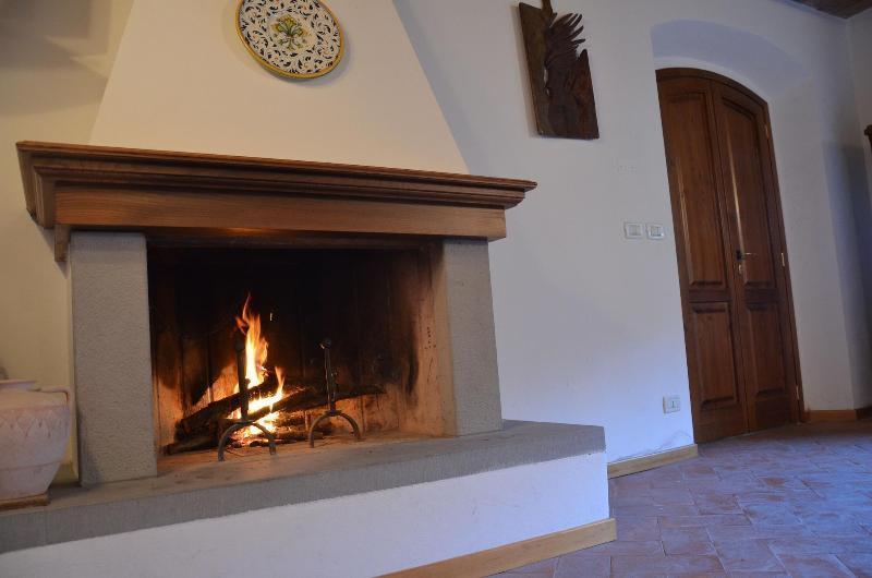 Il Fondaccio Hotel Lizzano in Belvedere Kültér fotó