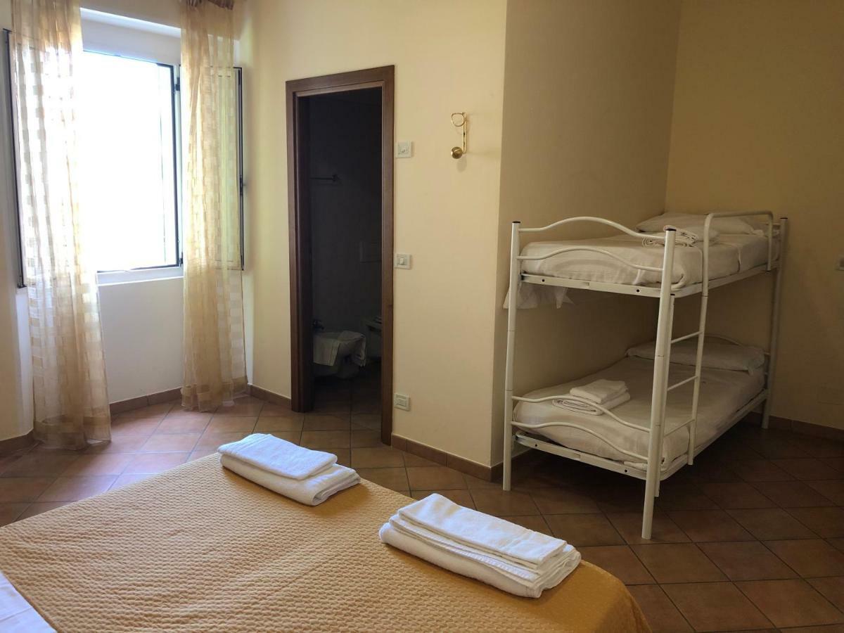 Il Fondaccio Hotel Lizzano in Belvedere Kültér fotó